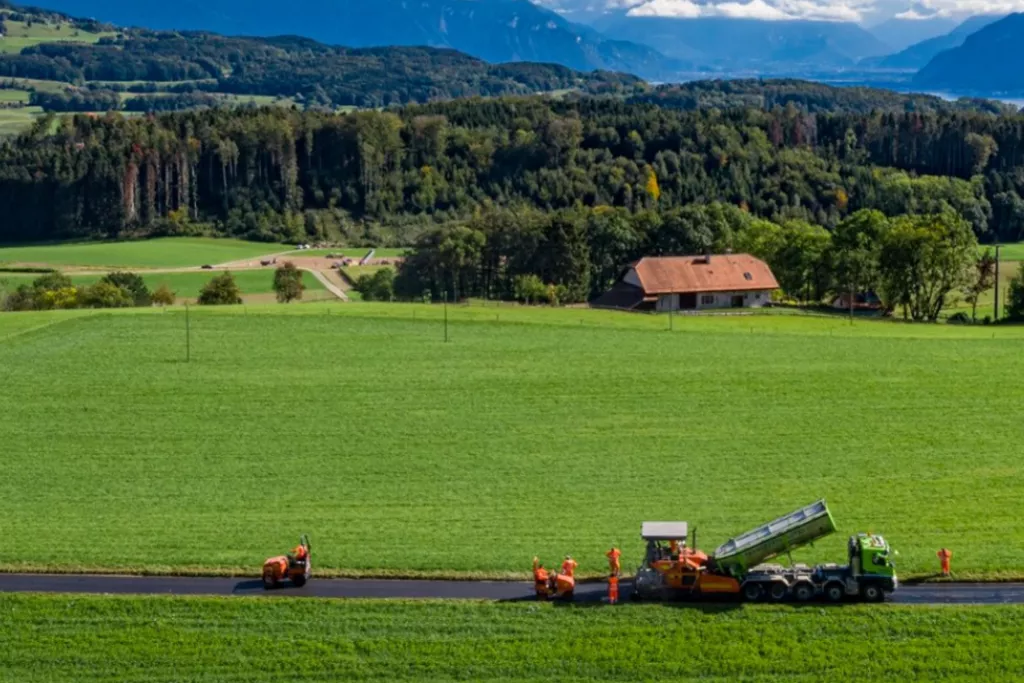 Green campaign with vehicles on the road