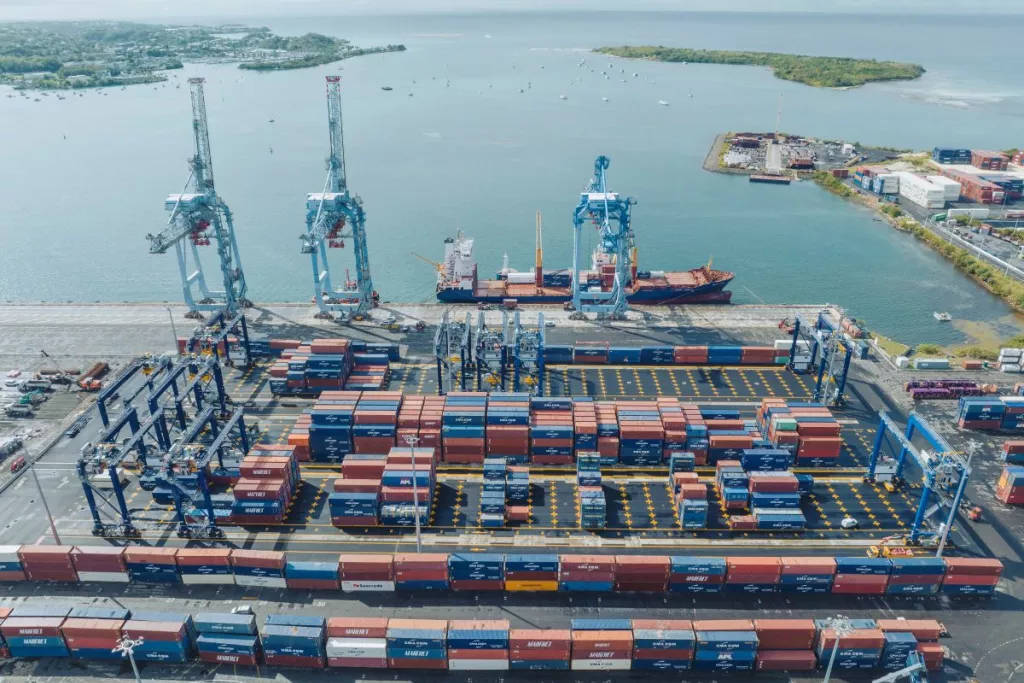 Modernisation du terminal de CMA-CGM du port du Jarry en Guadeloupe